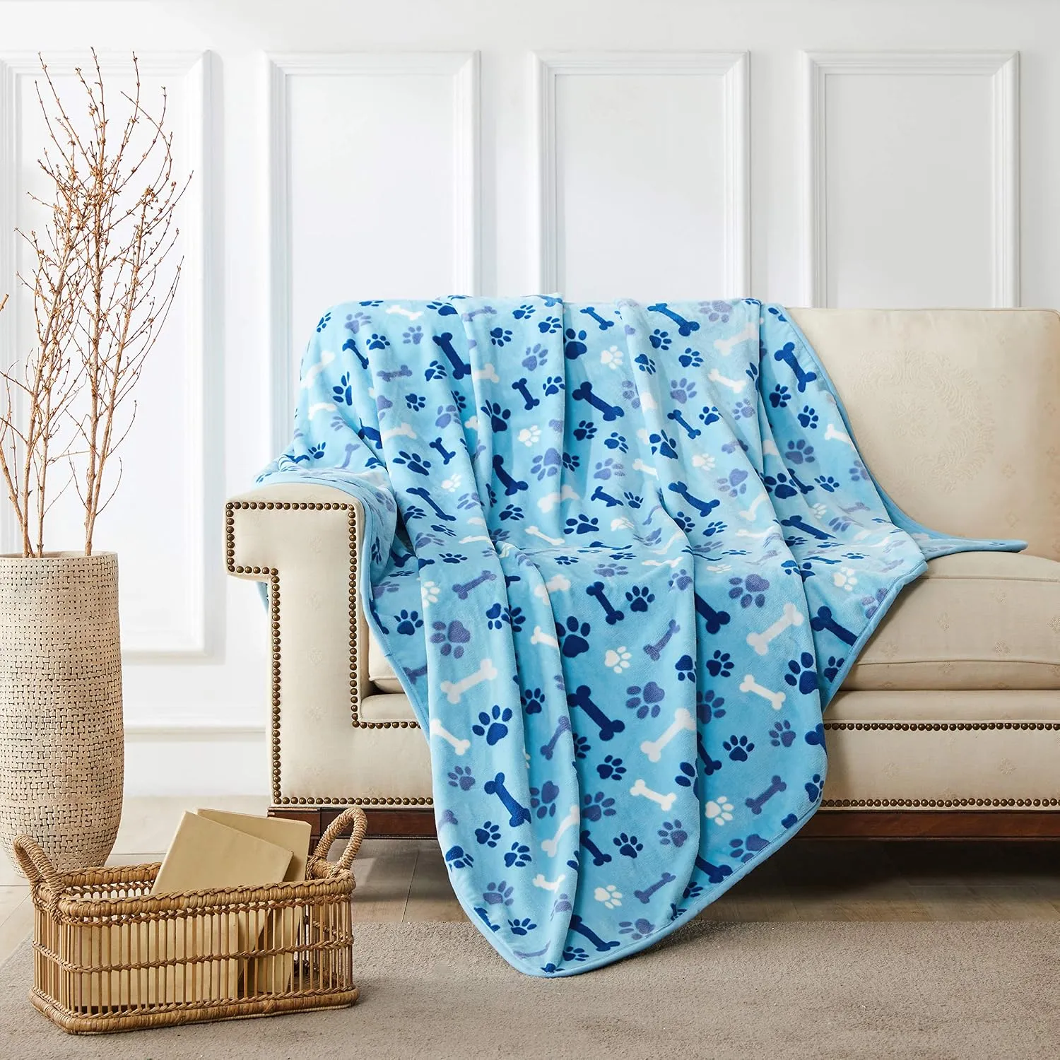 Allisandro Luxurious Dog Blanket, 350 GSM Super Fuzzy Microplush Fleece Pet Blankets for Small Medium Large Dogs and Cats, Blue Paw and Bone, 40" x 32"