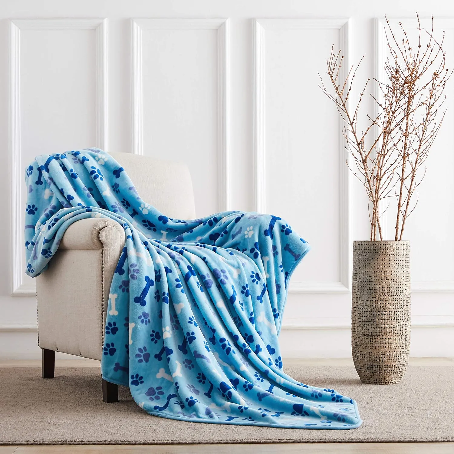 Allisandro Luxurious Dog Blanket, 350 GSM Super Fuzzy Microplush Fleece Pet Blankets for Small Medium Large Dogs and Cats, Blue Paw and Bone, 40" x 32"