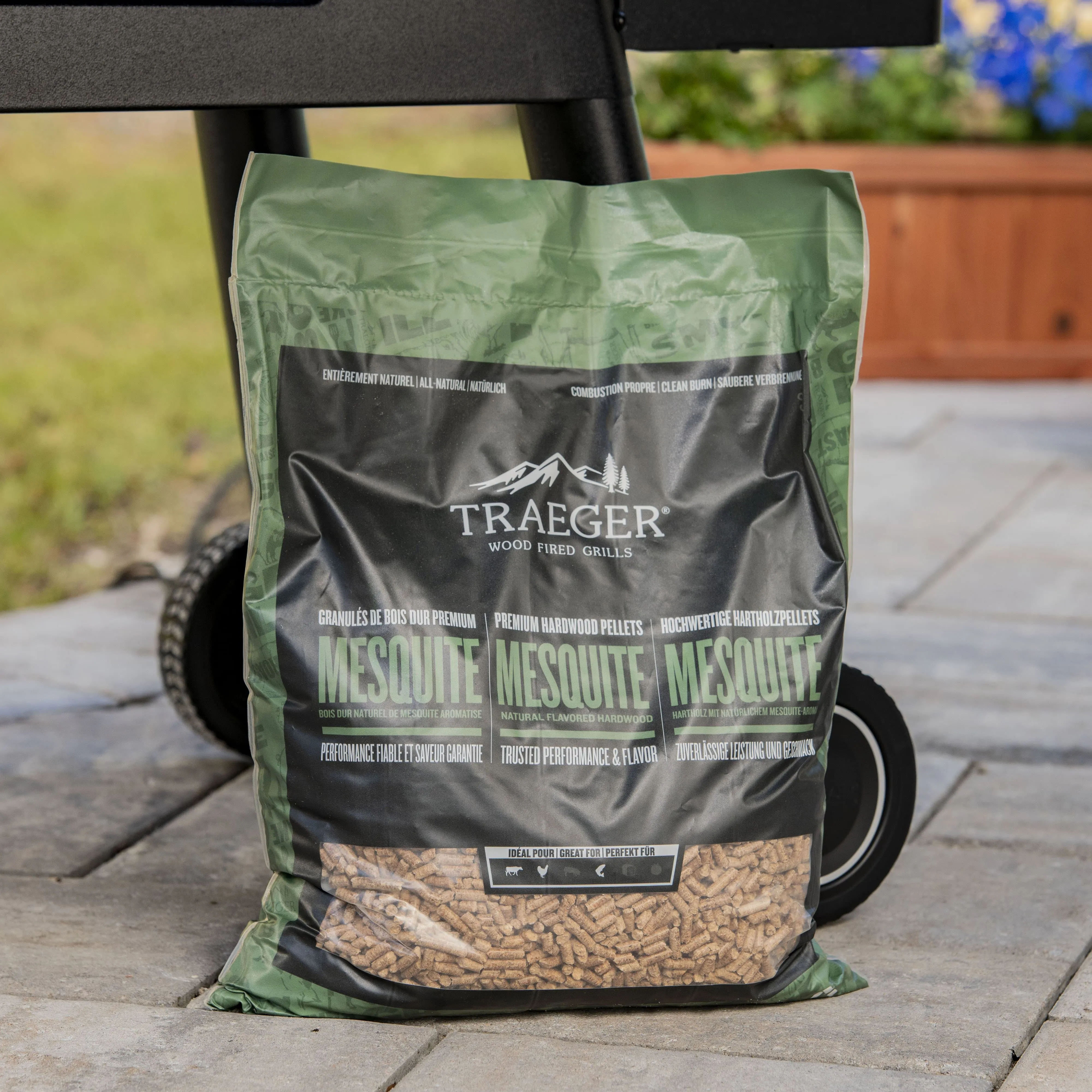 Traeger Mesquite Wood Pellets 20 lb Bag